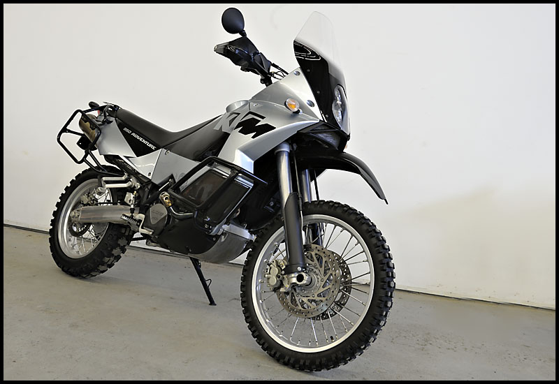 KTM 950 Adventure high fender mod