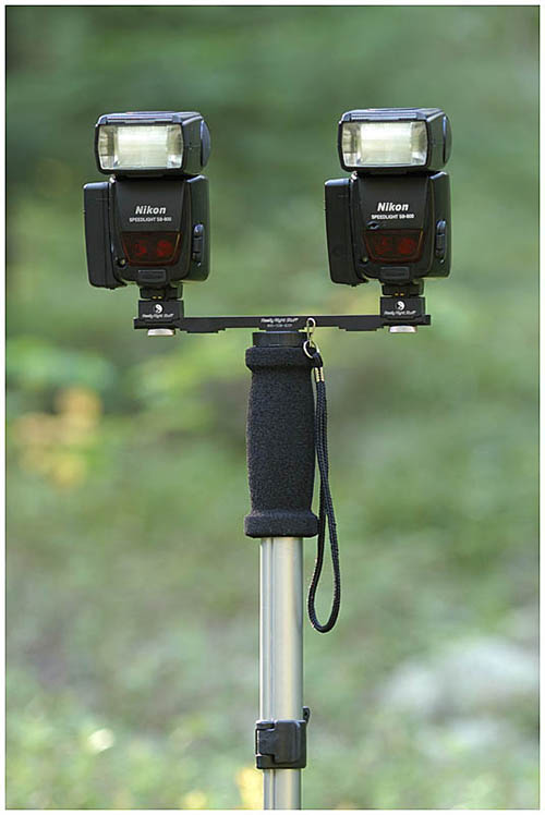 Dual SB800s on spiked monopod