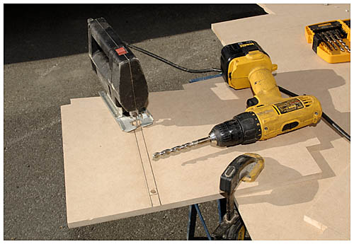 Cutting a slot