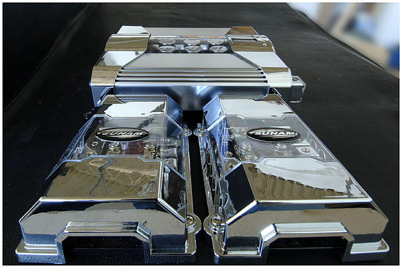 Cap and distribution blocks