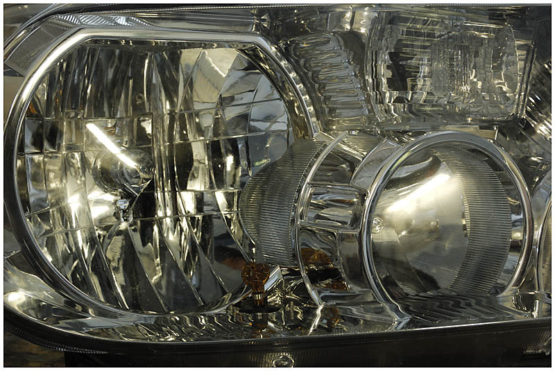 Installed strobe tube